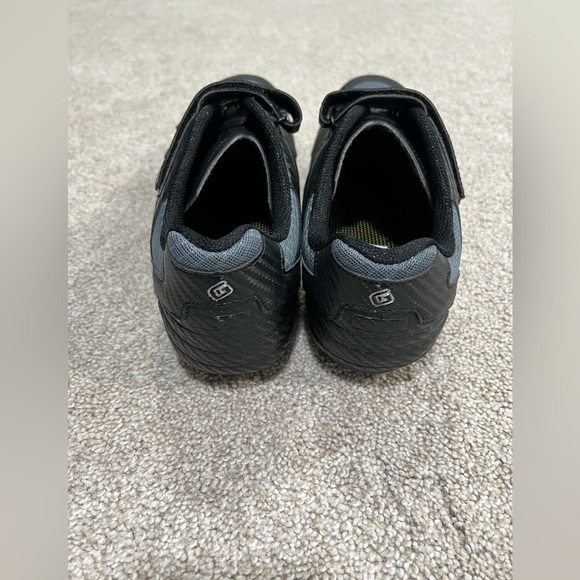 Gavin Indoor Cycling Shoes hook & loop closure size 45 black/gray - Picture 2 of 5